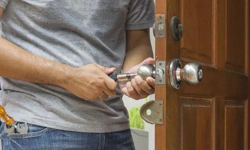 Shrewsbury Locksmith Store Shrewsbury, NJ 732-204-7461 - residential-lock-out